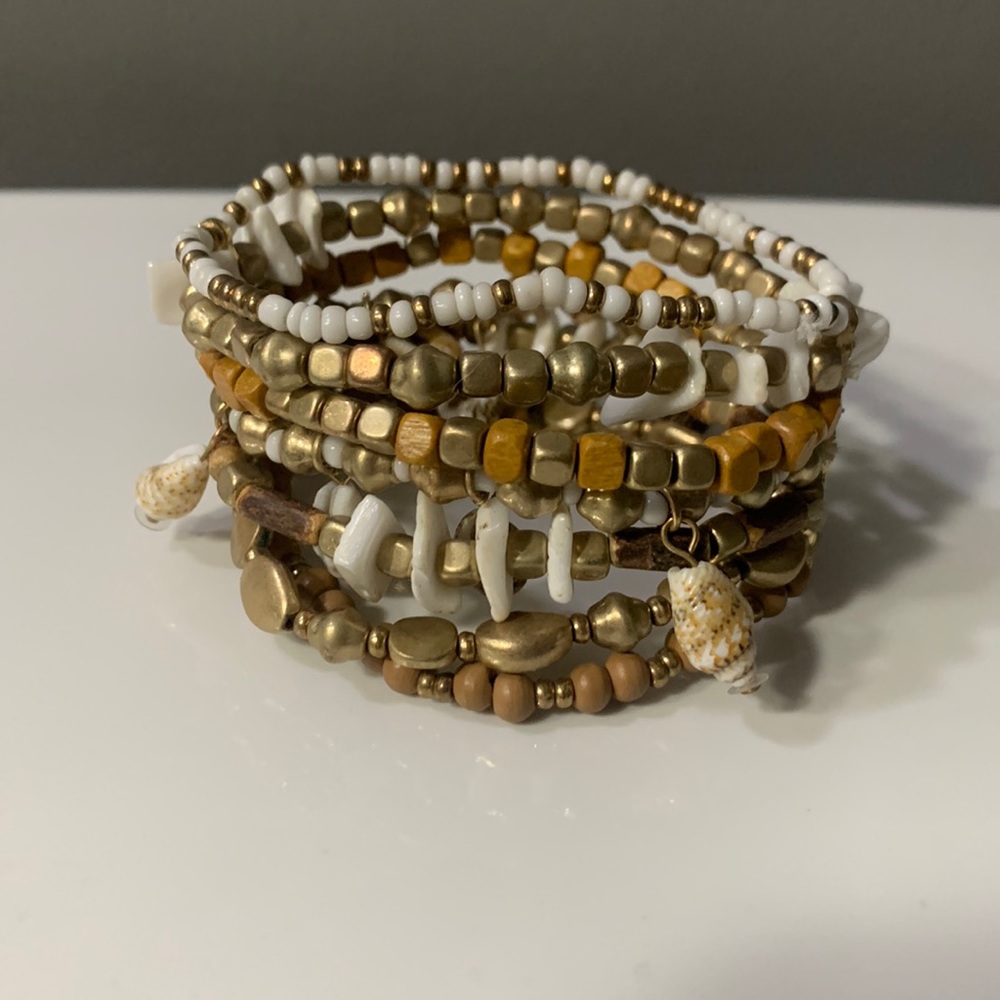 Summer shell 🐚 bracelet 🏝️🦩stretchy.